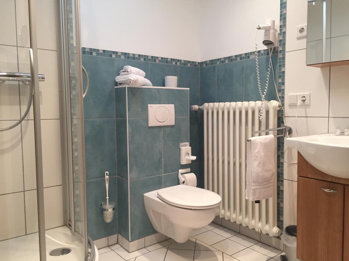 Hotel Am Rossberg 알텐아 외부 사진