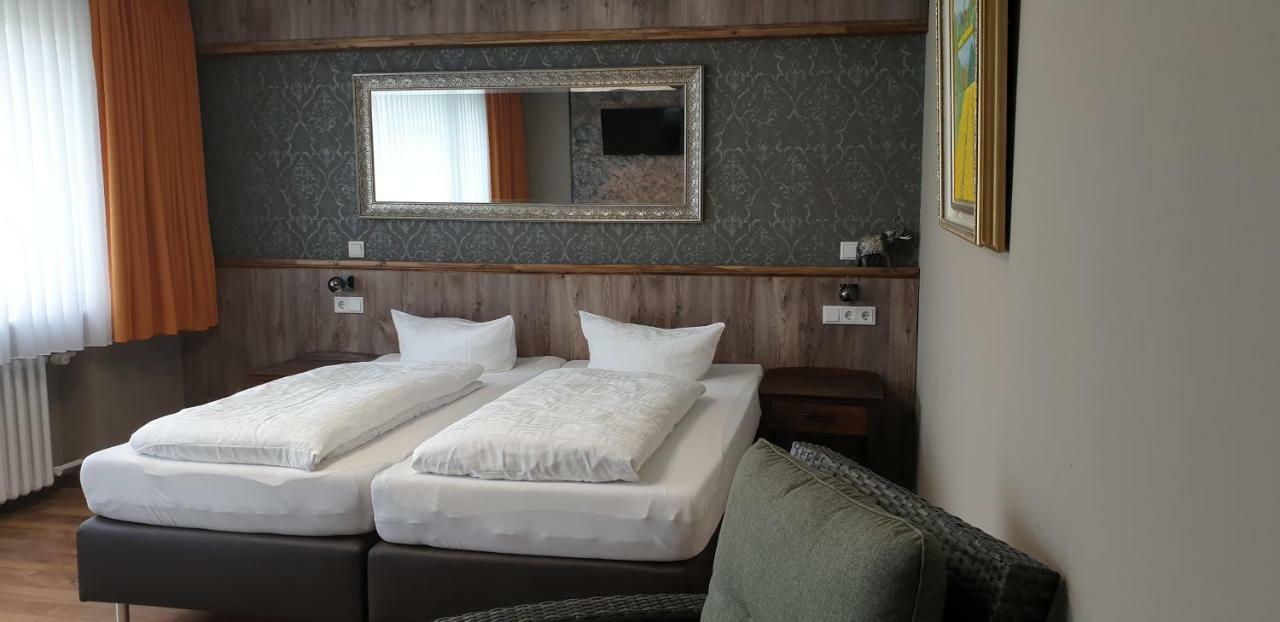 Hotel Am Rossberg 알텐아 외부 사진