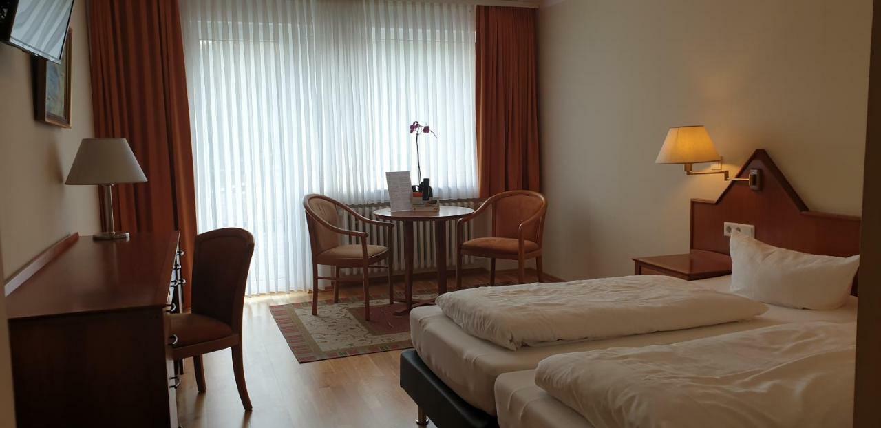 Hotel Am Rossberg 알텐아 외부 사진