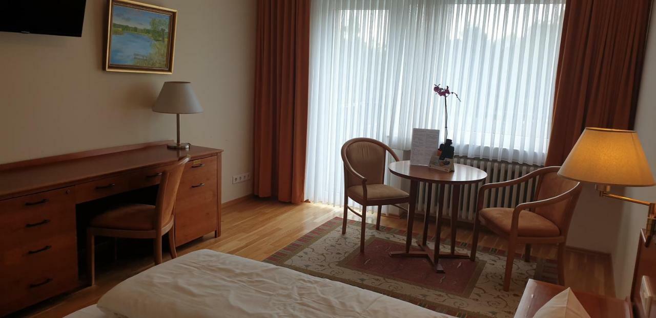 Hotel Am Rossberg 알텐아 외부 사진