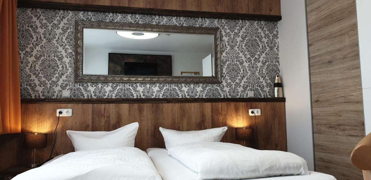 Hotel Am Rossberg 알텐아 외부 사진